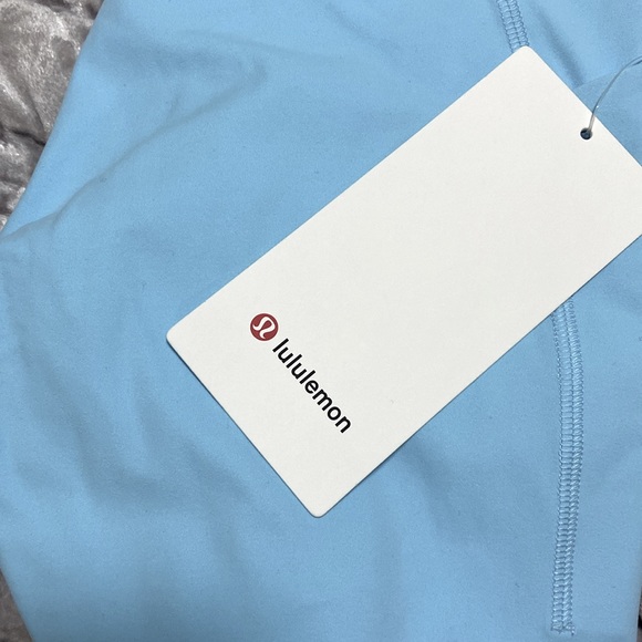 SOLD Lululemon Align pants 25” with pockets size 6 - Picture 5 of 5